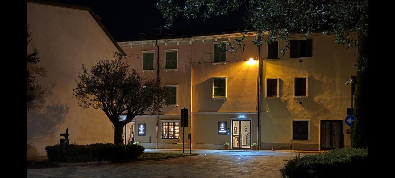 Hotel San Lorenzo Pozzolengo Exterior photo